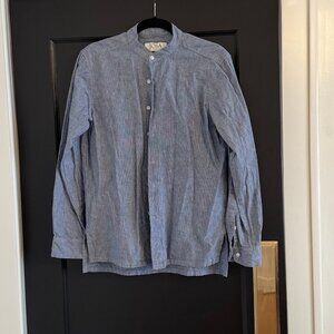 Men's collarless linen button down